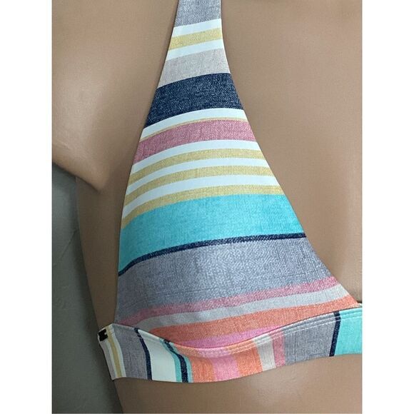 New O’Neill stripe bikini top. XS. MSRP$62 - Picture 9 of 9